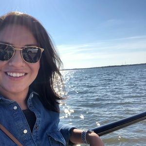 Meet your Posher, Lili